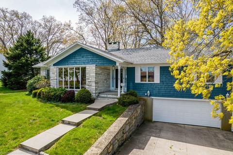 307 Dunbar St, Fall River, MA 02723 photo 3