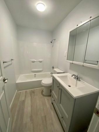 97 Cuff Ave, Springfield, MA 01104 photo 10