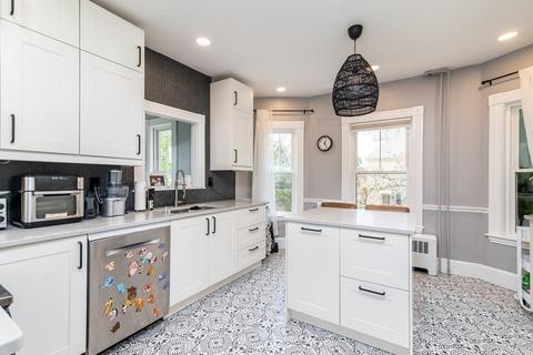 38 Benjamin St, Dedham, MA 02026 photo 1