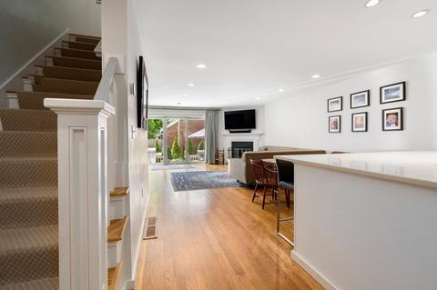 26 Denmark Ln #26, Needham, MA 02492 photo 2