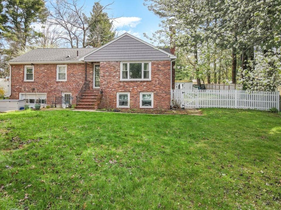  3 Elvira Rd, North Reading, MA 01864 photo 3