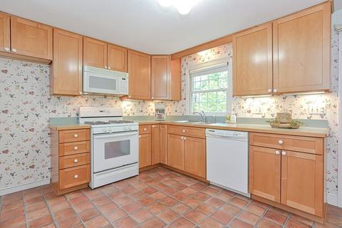 12 Borrows Rd, Foxboro, MA 02035 photo 9