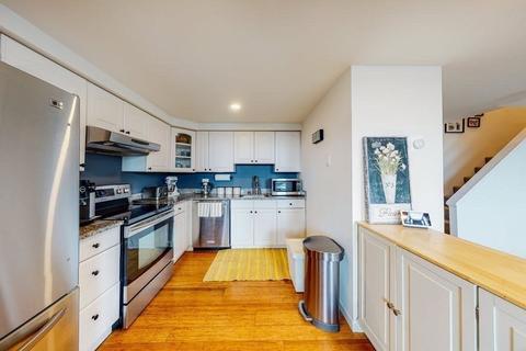 12 Locust St #3A, Everett, MA 02149 photo 8