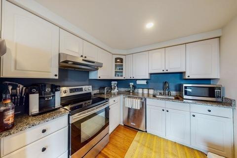 12 Locust St #3A, Everett, MA 02149 photo 9