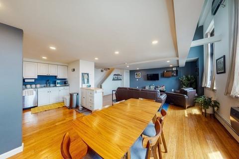 12 Locust St #3A, Everett, MA 02149 photo 5