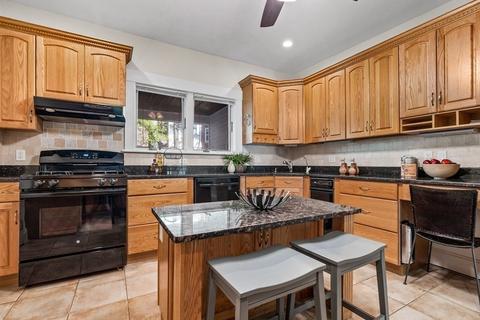 87 Coolidge St #1, Brookline, MA 02446 photo 13