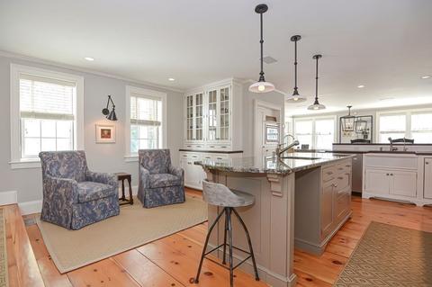 200 North St, Medfield, MA 02052 photo 11