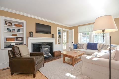 200 North St, Medfield, MA 02052 photo 18