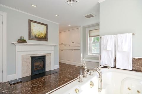 200 North St, Medfield, MA 02052 photo 23