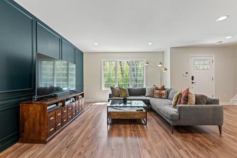 152 Grayson Dr, Springfield, MA 01119 photo 9