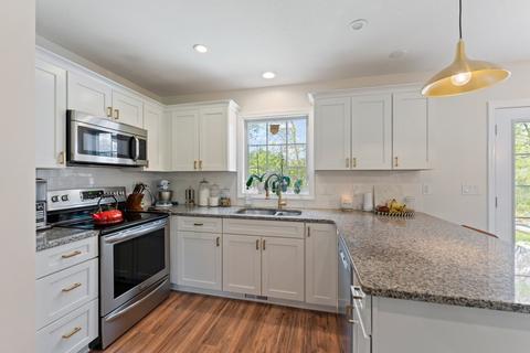 152 Grayson Dr, Springfield, MA 01119 photo 16