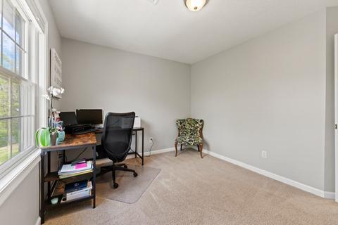 152 Grayson Dr, Springfield, MA 01119 photo 26