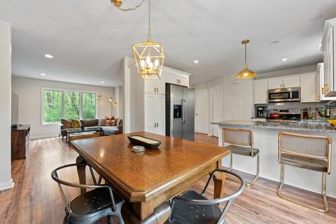 152 Grayson Dr, Springfield, MA 01119 photo 13