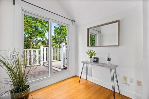 87 Coolidge St #2, Brookline, MA 02446 photo 18