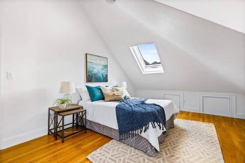 87 Coolidge St #2, Brookline, MA 02446 photo 16