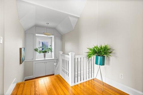87 Coolidge St #2, Brookline, MA 02446 photo 28