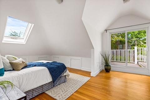 87 Coolidge St #2, Brookline, MA 02446 photo 17