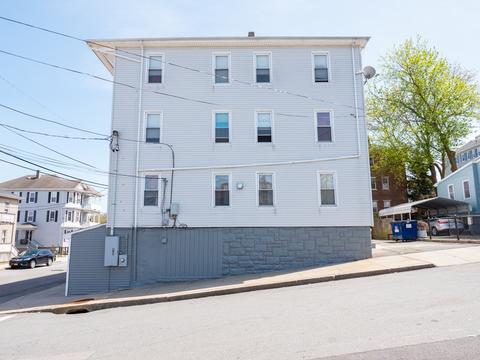 159 Nashua St, Fall River, MA 02721 photo 3