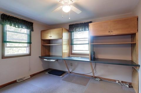 16 Willow Dr, Townsend, MA 01469 photo 24