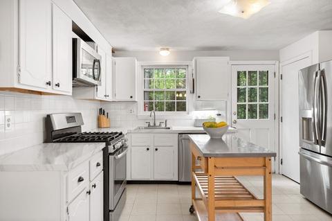 51 Ash St, Townsend, MA 01469 photo 8