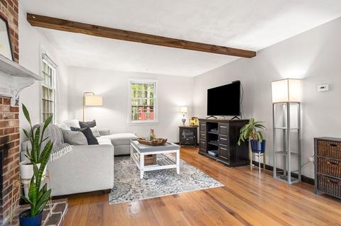 51 Ash St, Townsend, MA 01469 photo 4