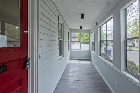 76 Keith St, Springfield, MA 01108 photo 4