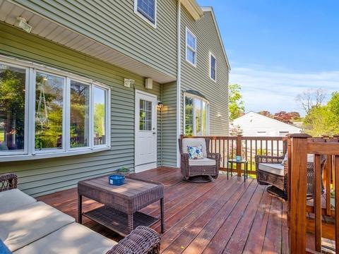 326 Summer Ave, Reading, MA 01867 photo 28
