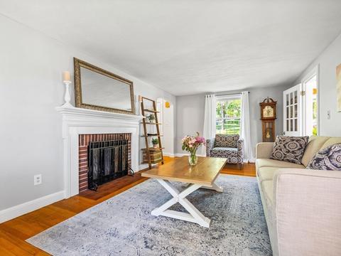 326 Summer Ave, Reading, MA 01867 photo 5