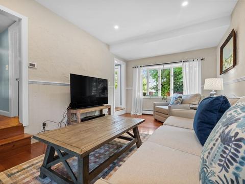 326 Summer Ave, Reading, MA 01867 photo 12