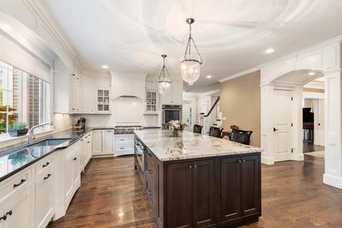 9 Thurston Ln, Needham, MA 02492 photo 6