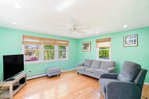 34 Parkview Rd, Reading, MA 01867 photo 6