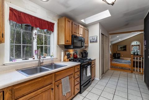 6 Page Ave, Ashburnham, MA 01430 photo 16