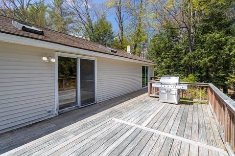 6 Page Ave, Ashburnham, MA 01430 photo 3