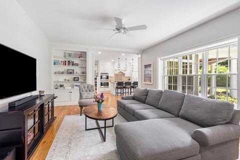 4 Farmstead Way, Acton, MA 01720 photo 9