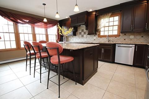4 Upland Rd, Saugus, MA 01906 photo 7