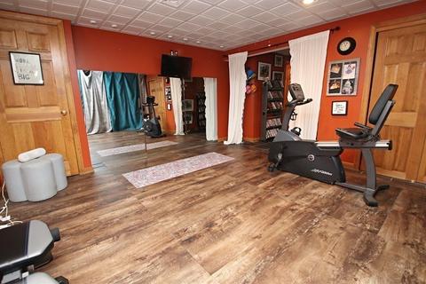 4 Upland Rd, Saugus, MA 01906 photo 31