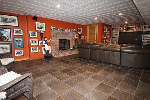 4 Upland Rd, Saugus, MA 01906 photo 24