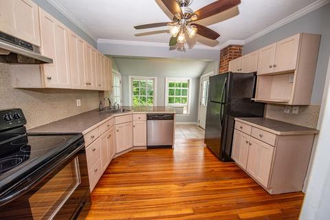 39 Circle Rd, Longmeadow, MA 01106 photo 14