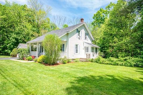 39 Circle Rd, Longmeadow, MA 01106 photo 2