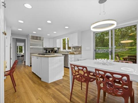 19 Colgate Rd, Wellesley, MA 02482 photo 6