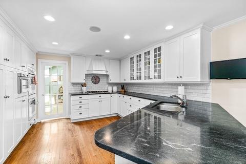 11 Longmeadow Rd, Hingham, MA 02043 photo 6