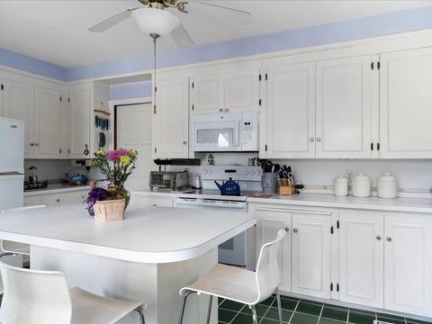 18 Albany St, Fall River, MA 02720 photo 23