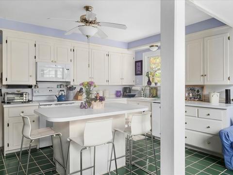 18 Albany St, Fall River, MA 02720 photo 20