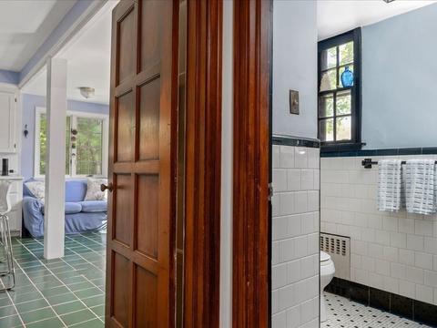 18 Albany St, Fall River, MA 02720 photo 19