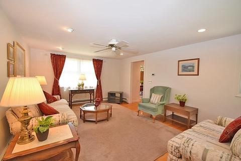 17 Canavan Dr, Randolph, MA 02368 photo 10