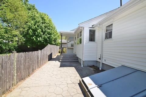 17 Canavan Dr, Randolph, MA 02368 photo 18