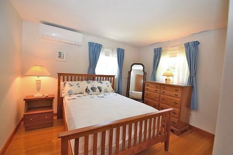 17 Canavan Dr, Randolph, MA 02368 photo 12