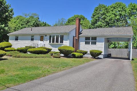 17 Canavan Dr, Randolph, MA 02368 photo 1
