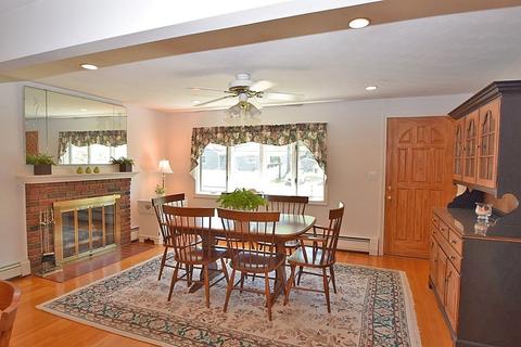 17 Canavan Dr, Randolph, MA 02368 photo 7