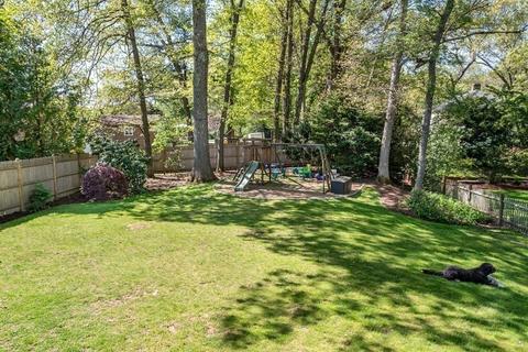 4 Perry Rd, Natick, MA 01760 photo 19